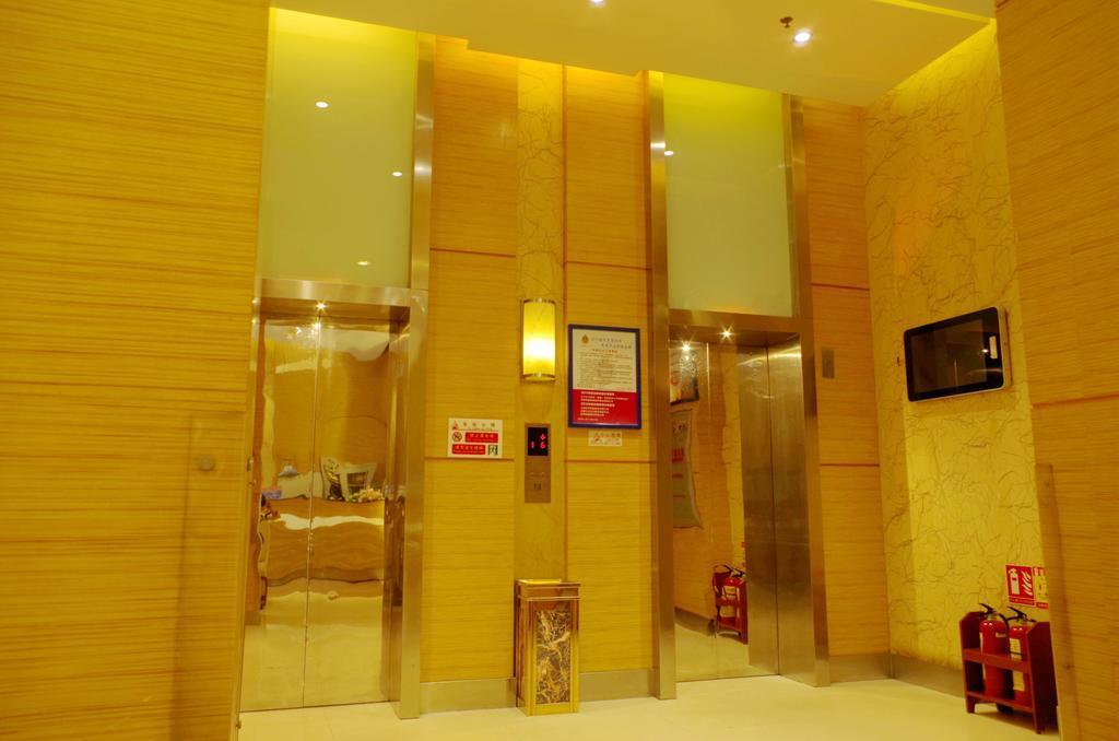 City Star Ji Feng Branch Kunming Bagian luar foto